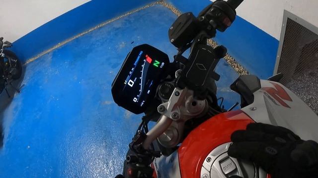 BMW F900R - APRESENTANDO MINHA CABRITA (VD.139) смотреть онлайн