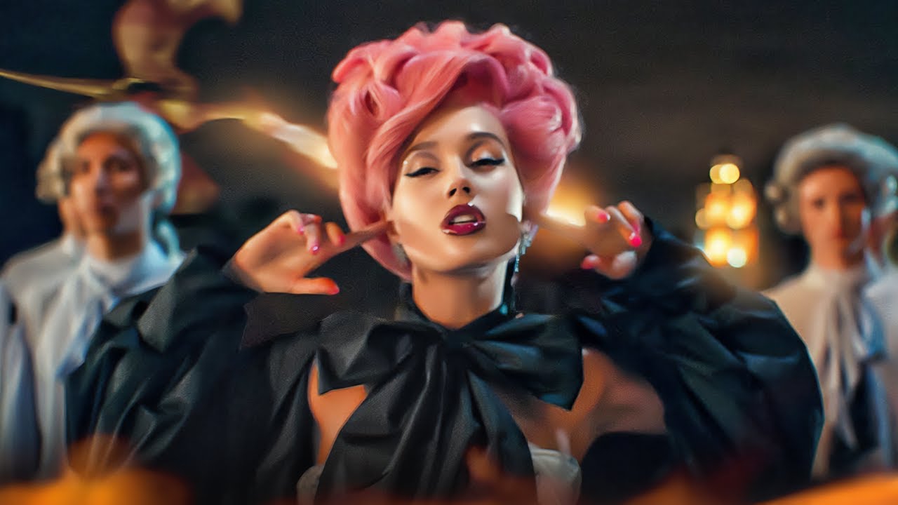 танцуем по треке Лолита и клава кока смотреть онлайн