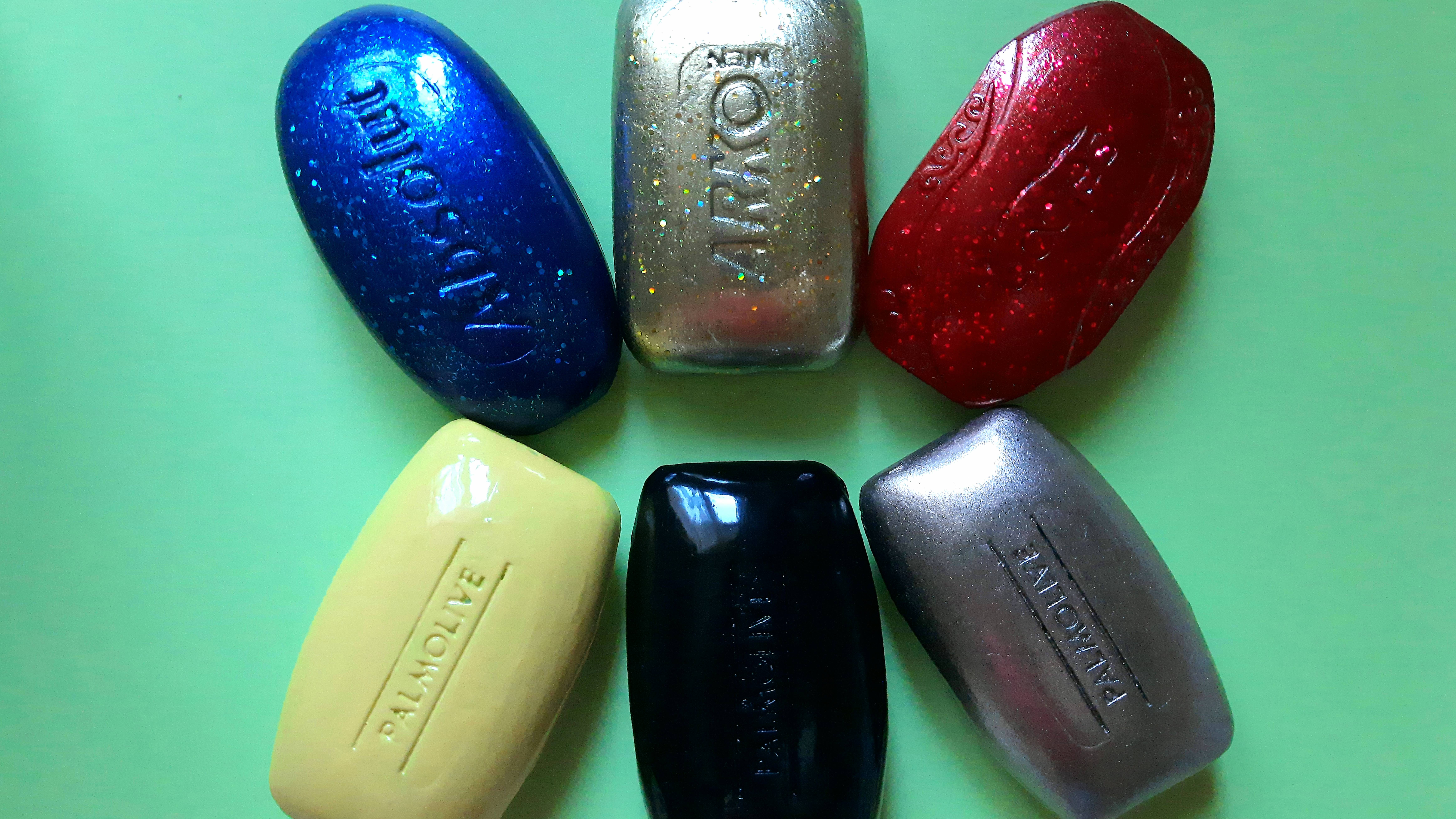 Резка мягкого крашеного мыла АСМР смотреть онлайн