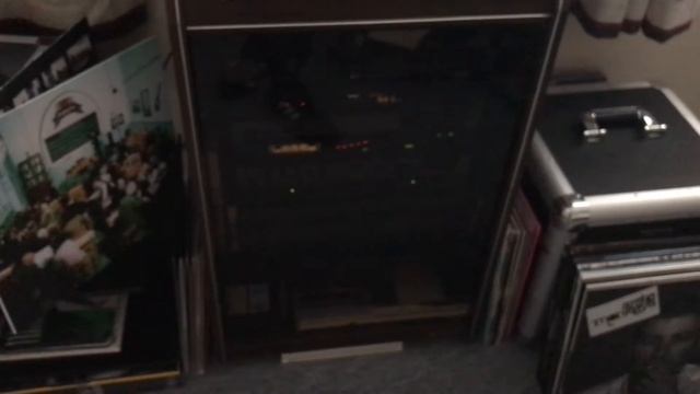 Oasis - Fade Away (Vinyl) смотреть онлайн