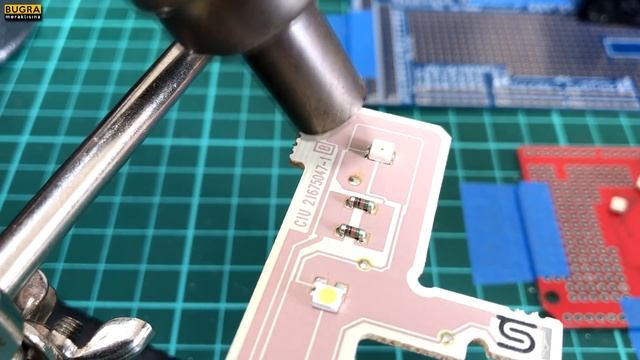 Megane 2 Teyp Ekranı LED/Renk Değişimi Nasıl Yapılır? Detaylı anlatım! смотреть онлайн