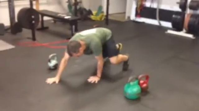 Mini Metcon Finisher | 5 minutes of body weight conditioning смотреть онлайн