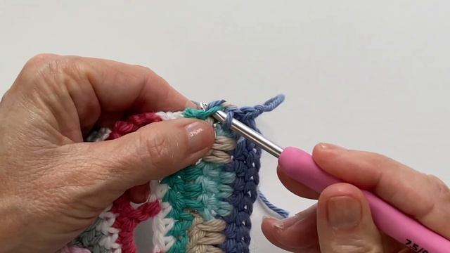 Crochet a Raw Edge BEAUTIFULLY With This SIMPLE Hack 😍🧶 смотреть онлайн