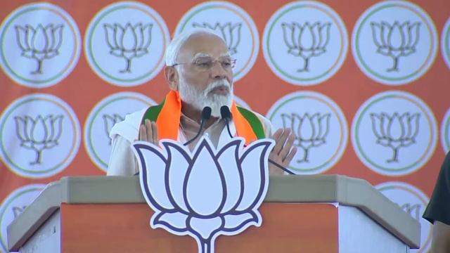 PM Modi Live | Public meeting in Chandrapur, Maharashtra | Lok Sabha Election 2024 смотреть онлайн