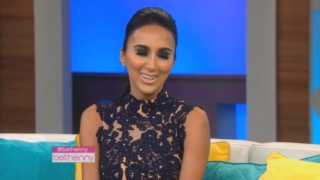 Lilly Ghalichi's Freakiest Dating Horror Story смотреть онлайн