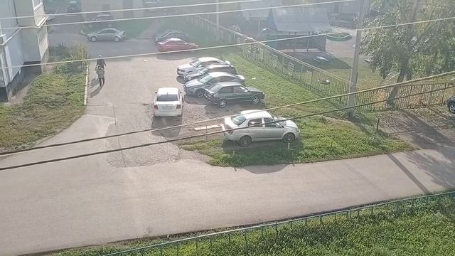 Утырок, подпиральщик... смотреть онлайн
