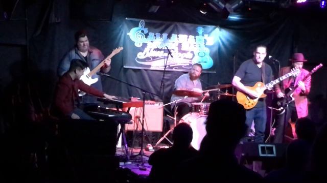 Nick Moss Band @ Callahan's, Auburn Hills, MI -- Dec. 2018 смотреть онлайн