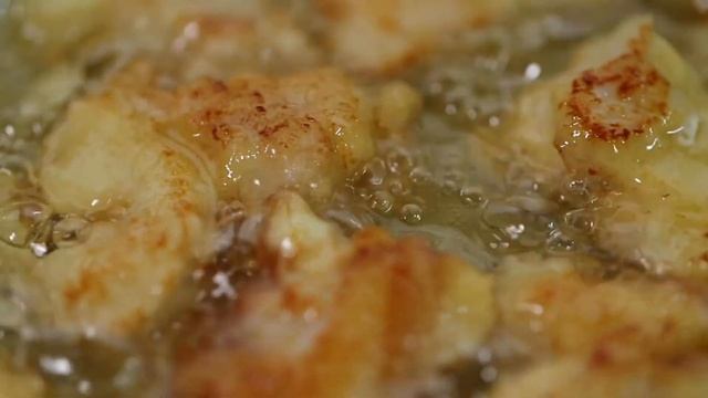 Tastes Even Better Than The Takeout Version : Sweet Chili Chicken