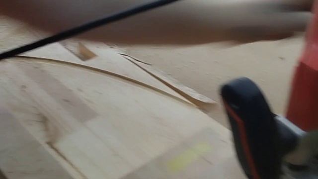 Фрезеровка крышки журнального стола в форме элипса, при помощи шаблона. смотреть онлайн