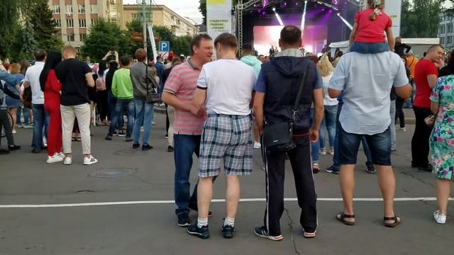 Всі баби, як баби смотреть онлайн