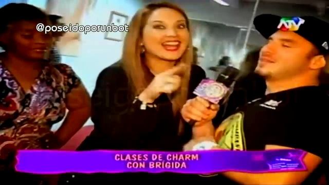 COMBATE: Brigida Recibe Clases de Etiqueta con Marina Mora 26/12/13 смотреть онлайн