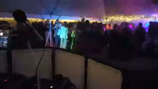 DJ Blitz & Company - Tent Party смотреть онлайн