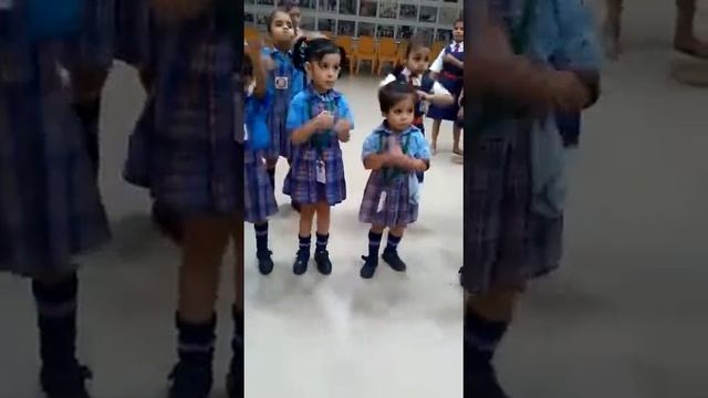 nani teri morni ko mor le gaye....choti c parrii.😘. смотреть онлайн