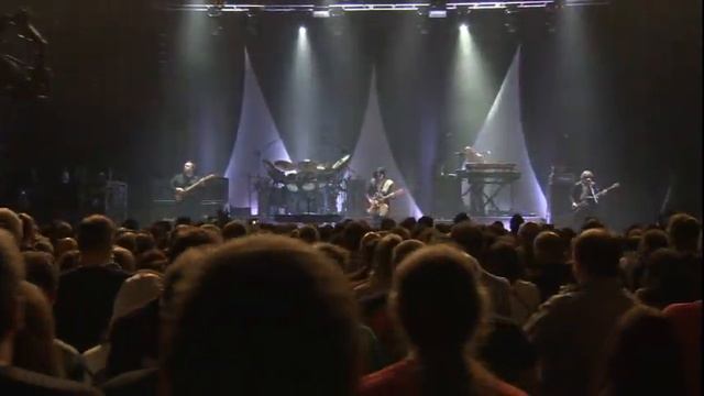 Marillion Cathedral Wall смотреть онлайн
