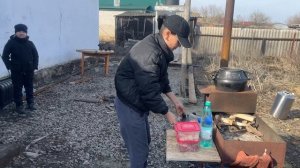 ОТКРЫЛИ ДЕРЕВЕНСКИЙ ПВЗ ОЗОН В ГАРАЖЕ И ОЧЕНЬ ВКУСНЫЙ ПЛОВ В АФГАНСКОМ КАЗАНЕ