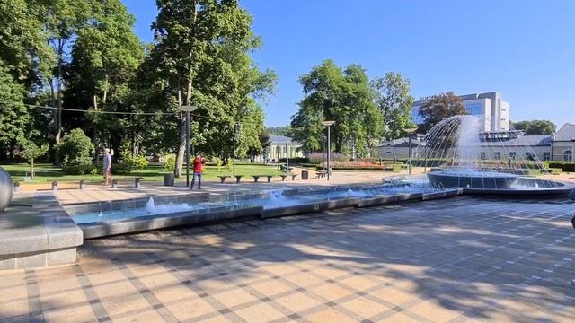 Музыкальный фонтан в Друскининкай! Литва смотреть онлайн
