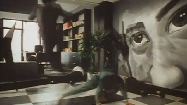 Yukari Oshima (a.k.a. Cynthia Luster) And Dick Wei Fight Scene - Final Run (Mu Zhong Wu Ren) - 1989