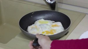 Тест на кухне кварцевой мойки