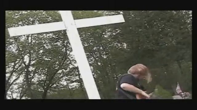 Hold On смотреть онлайн