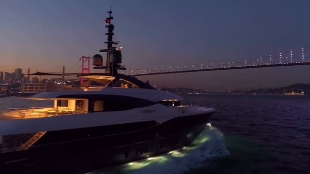 STARBURST III Night Cruising