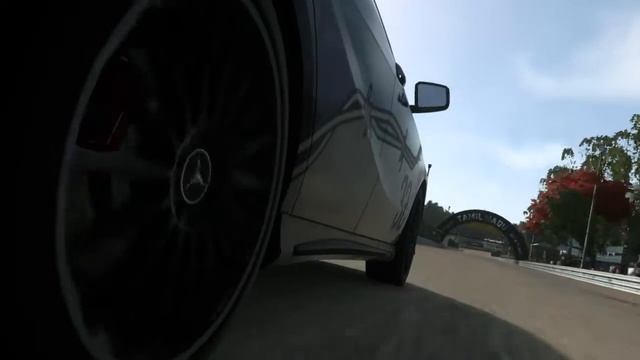 DRIVECLUB™ Mercedes-Benz A45AMG на PlayStation 4 смотреть онлайн