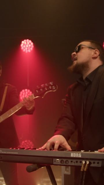 Езли в сердце живет любовь | DISCO BANDA Кавер группа Москва смотреть онлайн
