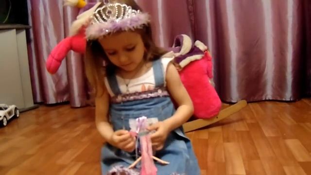 Бетти Спагетти.У Амалии новая кукла.Распаковка. смотреть онлайн