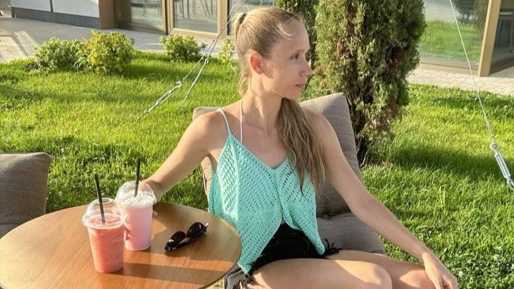 Топ из квадратов. Вяжем квадрат спицами. Не бабушкин квадрат. смотреть онлайн