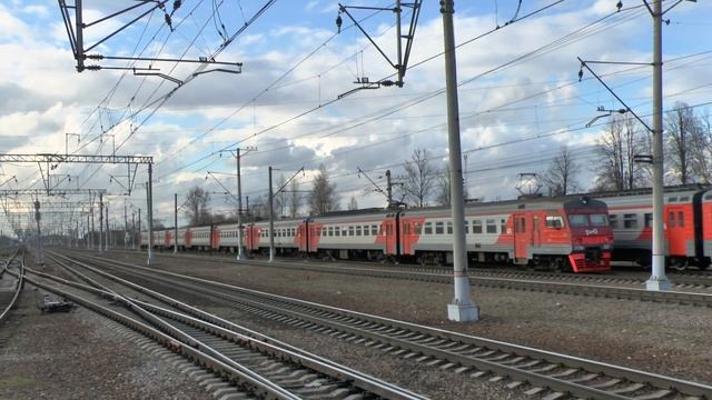 Электропоезда ЭТ2м-067 и ЭТ2м- смотреть онлайн