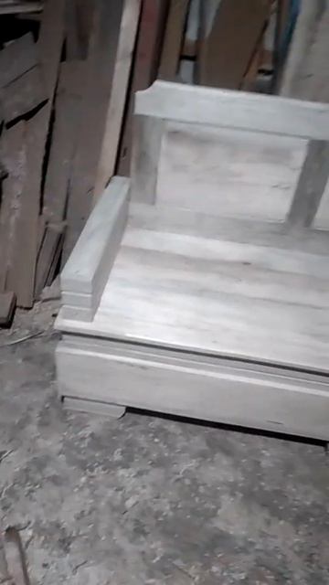 Kursi Panjang Nyaman Untuk Bersantai Boskuu..