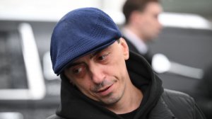 ДИРЕКТОР ПАШИ ТЕХНИКА ПРО ТАЙЛАНД И СМЕРТЬ МУЗЫКАНТА | ПОХОРОНЫ ПАШИ ТЕХНИКА 11 АПРЕЛЯ 2025