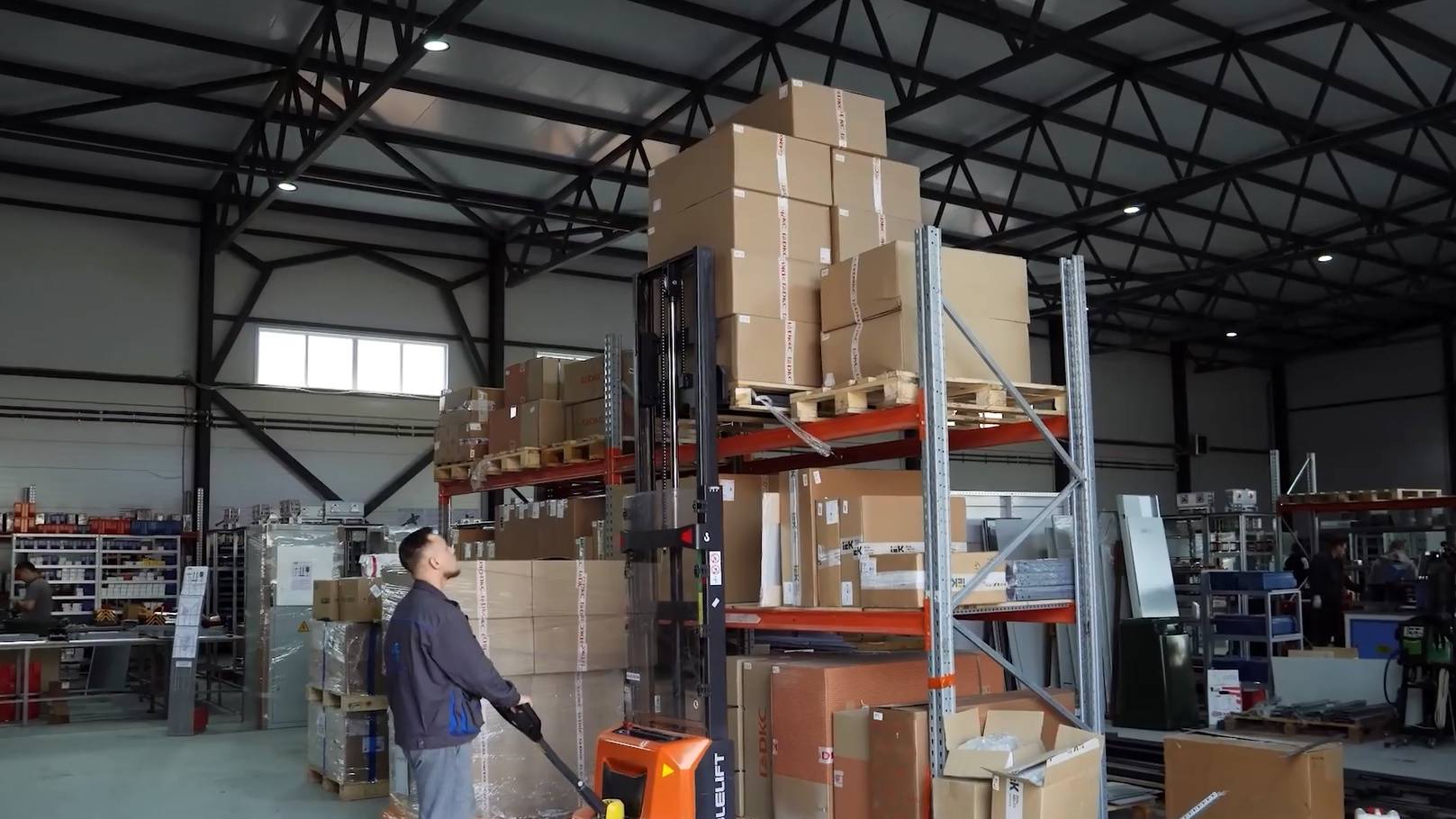 Электрощит 2023 год. Как мы выросли за год.
