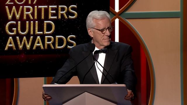 James Woods presents the 2017 Writers Guild Laurel Award for Screenwriting to Oliver Stone смотреть онлайн