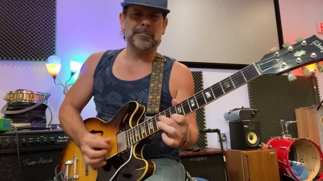 In the “TOOL SHRED” #4 Pentatonic blues phrasing madness смотреть онлайн