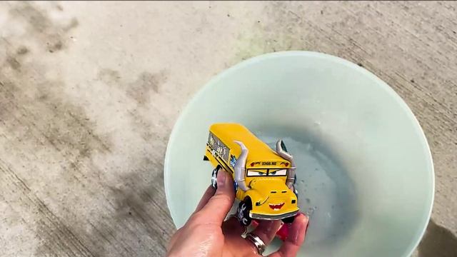 Молния МакКуин в действии смотреть онлайн