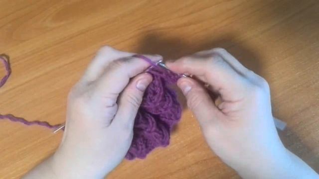 Вяжем узор спицами. Ажур, рельеф, объём и не сложный в исполнении смотреть онлайн