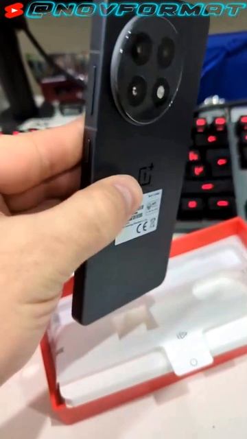 OnePlus 13R смотреть онлайн