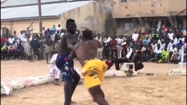 Damben Kano Bahagon Zaiyanu Da Shagon Audun Tunga Duk Sunyi kisa Yau Jumma’a 5/3/2021 смотреть онлайн