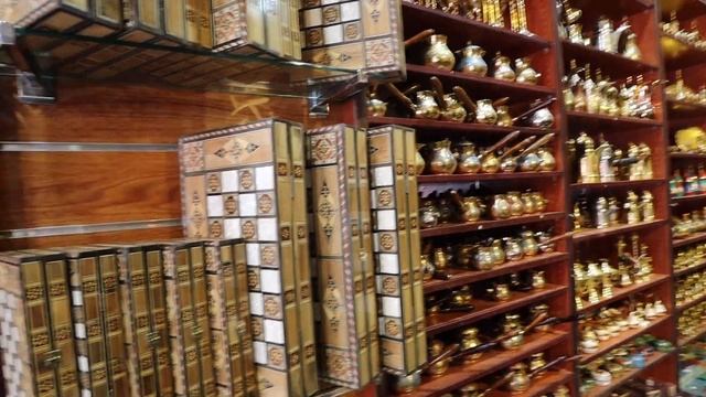 People in JORDAN Are SO FRIENDLY! شعب الاردن ودود جدا! смотреть онлайн