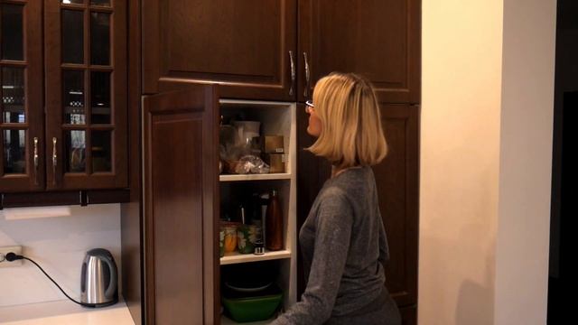 Listen to Russian with subtitles ( Level A1) смотреть онлайн