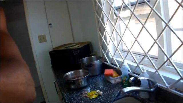 Breadfruit & Curry Chicken in Jamaica смотреть онлайн