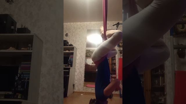 стойка на руках смотреть онлайн