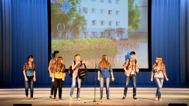 День лицея 2012. Танец 9б смотреть онлайн