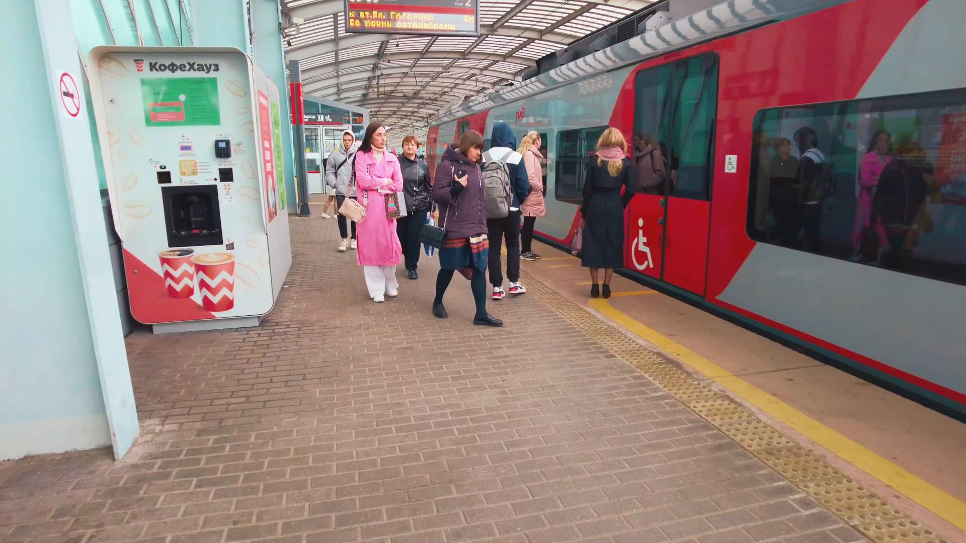 4K.Moscow Go To Work - Train Ride From Luzhniki (MCC Station) To Verkhniye Kotly.