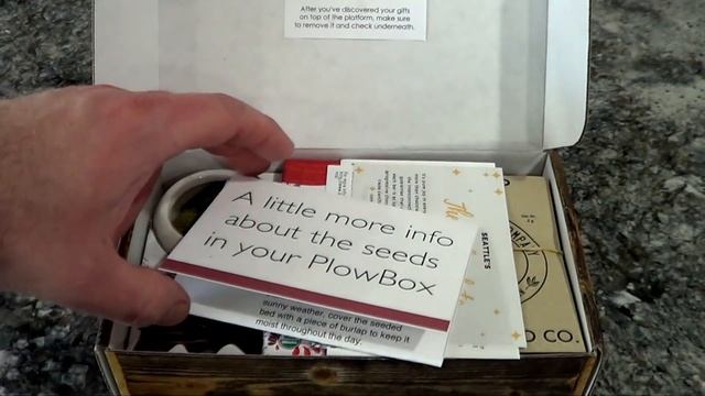 Planting Onions & Plowbox Unboxing & Review смотреть онлайн
