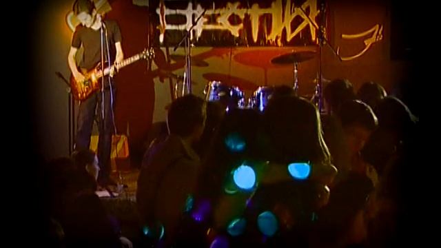 Noosfera (Ufa) - Моменты (live in Jimi 25.03.2010) смотреть онлайн