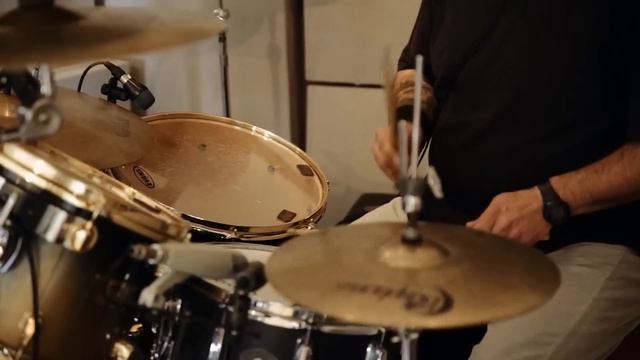 Madbrian - Faith - #ELDANASTUDIOLIVE