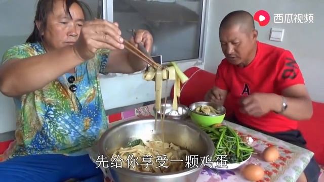 【農民大黑】媳婦花400元買20隻雞5隻鵝，事後發現了啥？大黑責怪媳婦 смотреть онлайн