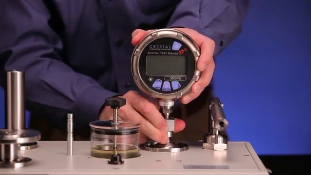 P3100 Series Hydraulic Deadweight Tester - Video Demo