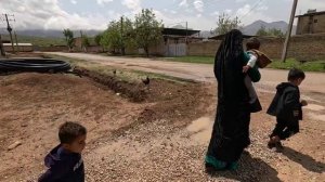 Брат Гадира Хашем не позволяет Тайбе и ее дочери навещать его.